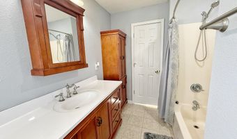 21382 NW Paradise Ln, Altha, FL 32421