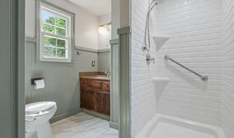 539 Blenheim Rd, Columbus, OH 43214