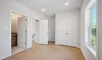 313 CALVERT Ave, Alexandria, VA 22301