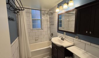 1736 N RHODES St 5-290, Arlington, VA 22201