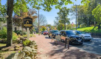 79 Sturgis Ln, Barnstable, MA 02630