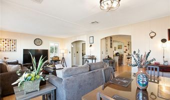 39 Pine Via Ave, Anaheim, CA 92801