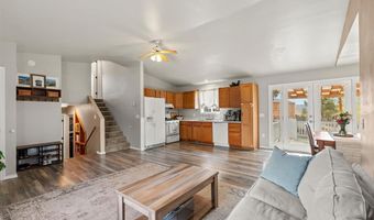 826 E Tamarack Dr, Bayfield, CO 81122