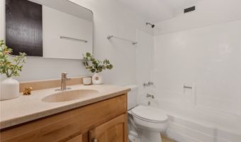 1720 Huna St B501, Honolulu, HI 96817