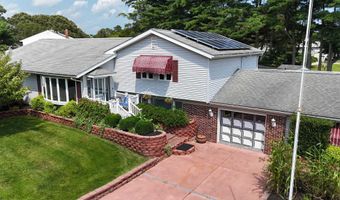 4 E Curran Dr, Absecon, NJ 08201
