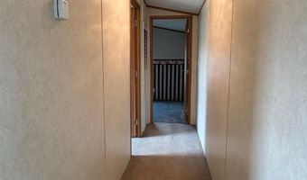 6 Daniel Dr, Belfast, ME 04915