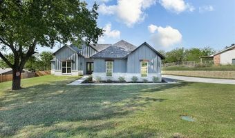 204 Oakdale Dr, Aledo, TX 76108