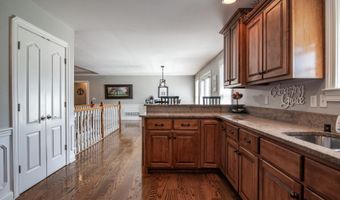 107 Woodhill Rd, Bardstown, KY 40004