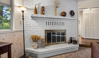 2079 Camanche Dr, Arnold, CA 95223