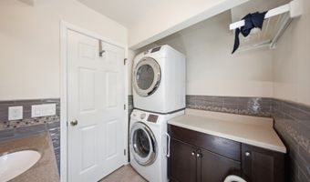 2057 Lakeside Dr, Alloway, NJ 07422