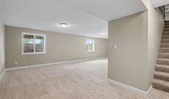 517 28th St SE, Altoona, IA 50009