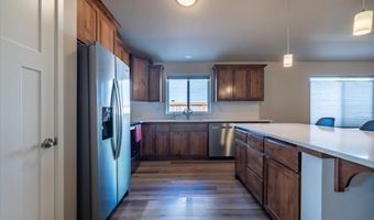 746 Seacrest Dr, Bandon, OR 97411