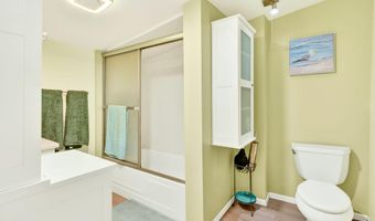 480 Harrison St, Ashland, OR 97520