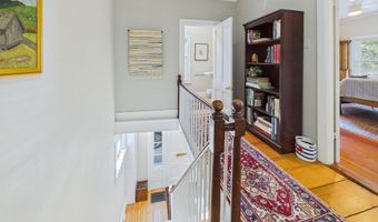 1059 Washington St, Bath, ME 04530