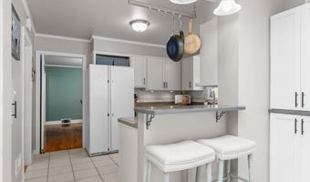 280 RIVER Dr, Appleton, WI 54915