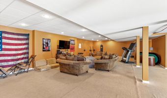 30 Ridgeview Way, Allentown, NJ 08501