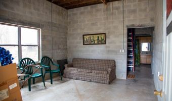 1380 Landing Rd, Baxley, GA 31513