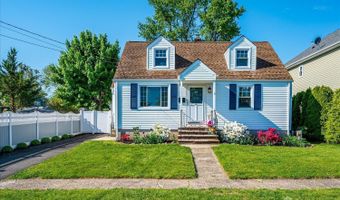 49 N Smith St, Avenel, NJ 07001