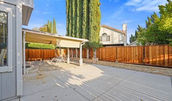 318 Redrock Dr, Antioch, CA 94509