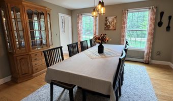 4 Dunnmoore Dr, Bow, NH 03304