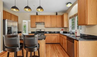 8006 OAT CHASE Ln, Bowie, MD 20715