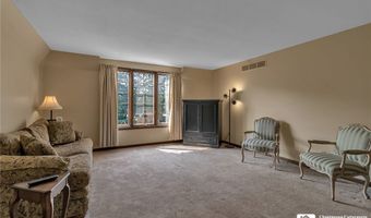 30 Waterford Park, Amherst, NY 14221