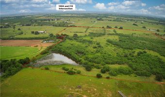 La Vernia Road, Adkins, TX 78101