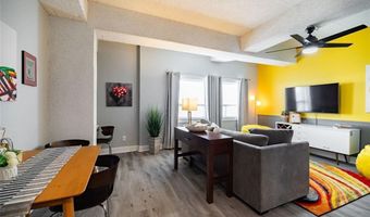 131 E BROAD St #706, Athens, GA 30601