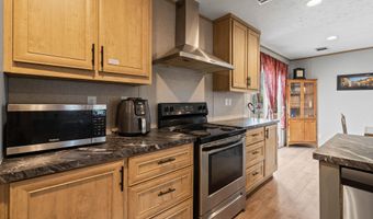 958 Pecan Cir, Barefoot Bay, FL 32976