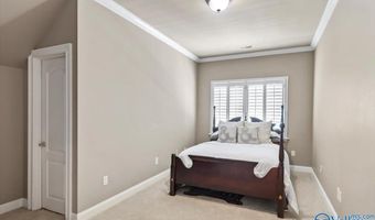 280 St Andrews Ln, Albertville, AL 35951