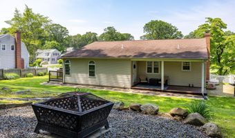 50 Dogwood Ln, Bristol, CT 06010