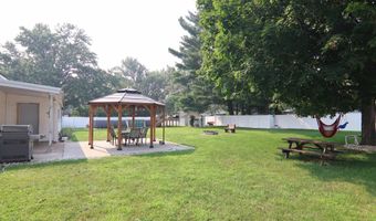 601 5th St, Brodhead, WI 53520
