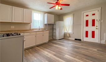 301 Wykes St, Aliquippa, PA 15001