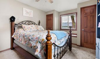 1501 BEDFORD Ln, Appleton, WI 54915