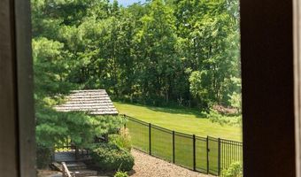 622 Golf Course Rd, Altoona, PA 16601