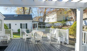 18 Waldo Ave, Belfast, ME 04915