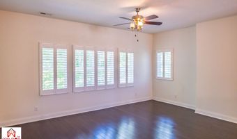 372 Foxboro Dr, Avon, IN 46123