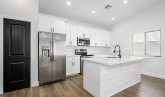 274 N Delaware St B, Chandler, AZ 85225