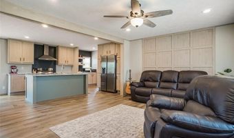 626 High View Dr, Weatherford, TX 76085