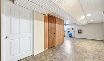 2515 Lakeshore Rd, Bean Station, TN 37708