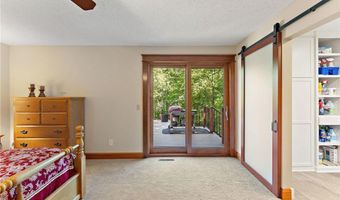 4815 120th St W, Apple Valley, MN 55124