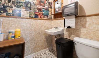 600 N Main St, Alma, WI 54610