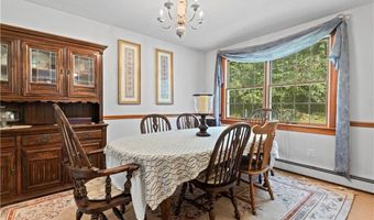 189 Wolf Rock Rd, Exeter, RI 02822