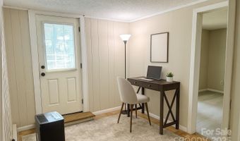 123 Avondale Ridge Rd, Asheville, NC 28803