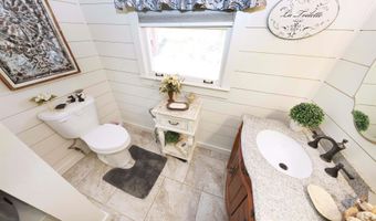 1504 RAINBOW Cir, Anniston, AL 36207