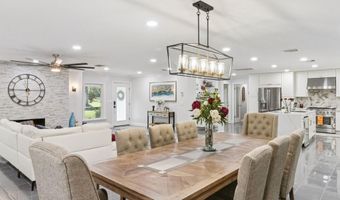 1950 Foxhollow Dr E, Auburndale, FL 33823