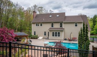 10 Maiden Ln, Bedford, NH 03110