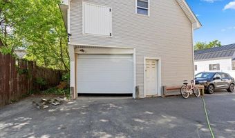 18 Maple Ave, Barre, VT 05641