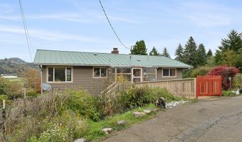 34635 PARKWAY Dr, Cloverdale, OR 97112