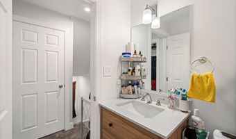 848 Kling St, Akron, OH 44311